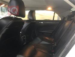 کرایسلەر 300